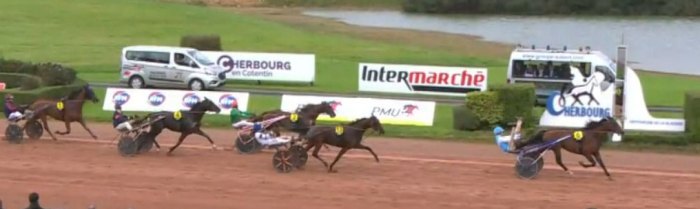Arrivée de la 10ème étape du Grand National du Trot 2024 et la victoire d'HERO SIBEY drivé par Damien BONNE sur l'hippodrome de Cherbourg