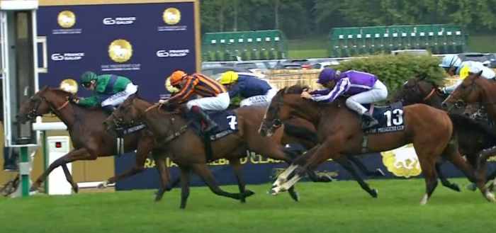 Arrivée de la Poule d'Essai des Poulains 2024 à Longchamp et la victoire de METROPOLITAN (Alexis POUCHIN) Arrivée de la Poule d'Essai des Poulains 2024 à Longchamp et la victoire de METROPOLITAN (Alexis POUCHIN)