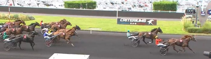 Arrivée du Critérium des 5 Ans 2024 et la victoire de JOSH POWER drivé par Sébastien ERNAULT sur l'hippodrome de Paris Vincennes