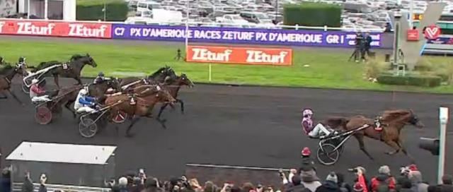 Arrivée du PRIX D'AMÉRIQUE 2023 sur l'hippodrome de Paris Vincennes