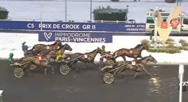 Arrivée du Prix de Croix 2021 et la Victoire de POWER drivé par Eric RAFFIN