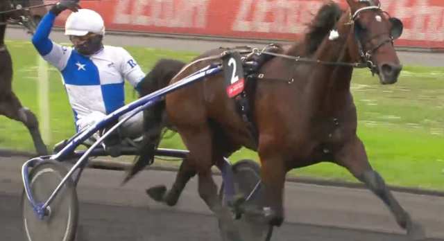 PRIX DE BOURGOGNE 2022 et la victoire de COKSTILE drivé par Gabriele GELORMINI