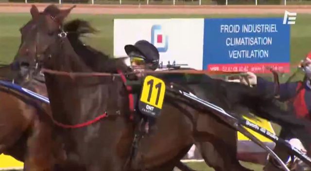 FARRELL SEVEN (11 - Jean-Michel BAZIRE) gagnant de la 11ème étape du Grand National du Trot 2022 à Vire