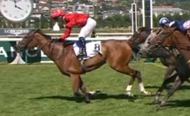 HIGHFIELD PRINCESS (Jason HART) gagnante du PRIX MAURICE DE GHEEST 2022 sur l'hippodrome de Deauville