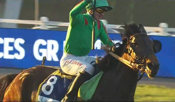 PRIX DE L'ÎLE-DE-FRANCE 2025 et la victoire d'INA DU RIB, montée par Jean-Loic-Claude DERSOIR sur l'hippodrome de Paris-Vincennes