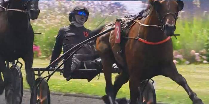 JABALPUR drivé par Gabriele GELORMINI remporte le Prix René Ballière 2025