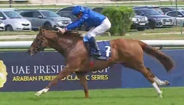 MODERN GAMES (William BUICK) vainqueur de la Poule d'Essai des Poulains 2022 à Longchamp MODERN GAMES (William BUICK) vainqueur de la Poule d'Essai des Poulains 2022 à Longchamp