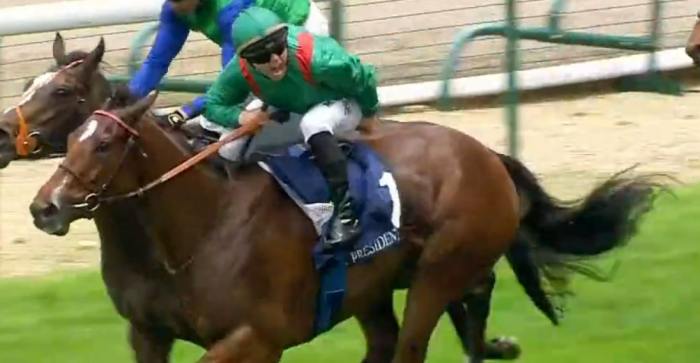 Poule d'Essai des Pouliches 2024 à Longchamp et la victoire de ROUHIYA (Maxime GUYON) Poule d'Essai des Pouliches 2024 à Longchamp et la victoire de ROUHIYA (Maxime GUYON)