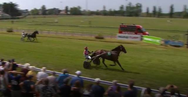 BUGSY MALONE drivé par Yoann LEBOURGEOIS vainqueur de la 8ème étape de Trophée Vert 2018 à AGON-COUTAINVILLE