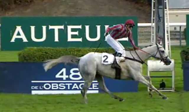 BIPOLAIRE (Jonathan PLOUGANOU) vainqueur du Prix La Haye Jousselin 2018 à AUTEUIL