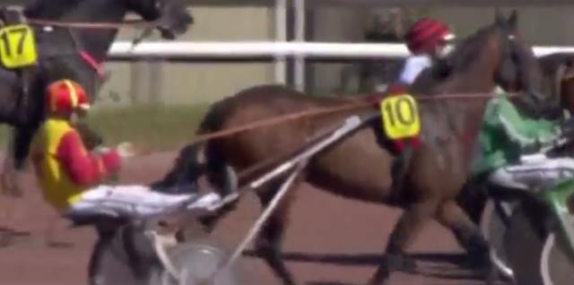 CEYLAN DAIRPET (Tony LE BELLER) gagnant de la 10ème étape du Grand National du Trot 2018 sur l'hippodrome de VIRE