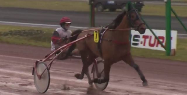 CLEANGAME (7 - Alexandre ABRIVARD) gagnant de la 1ère étape du Grand National du Trot 2018 à LA CAPELLE