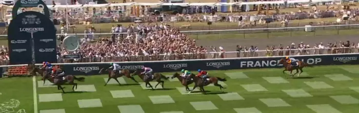 Arrivée du Prix de Diane 2026 à Chantilly et la victoire de DIAMOND NECKLACE (Ryan-Lee MOORE)